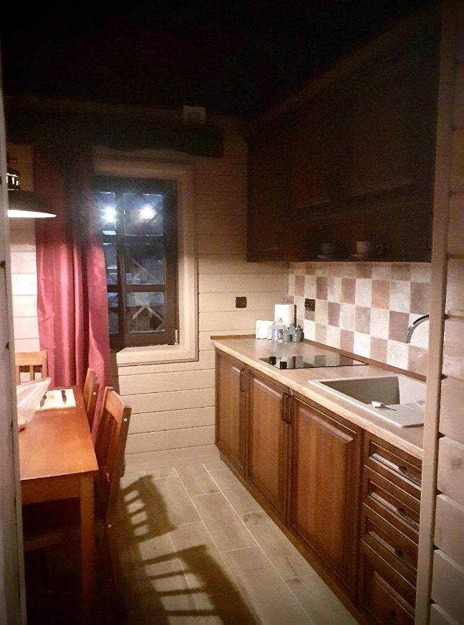 Садиба Остра Shcherbovets Luaran gambar