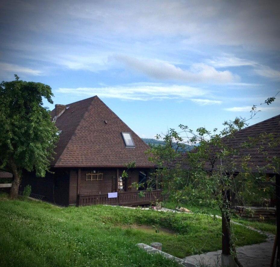 Садиба Остра Shcherbovets Luaran gambar